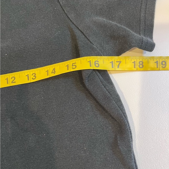 y2k vintage old navy black top basic minimalist casual emo goth witchy vampire - Picture 5 of 6